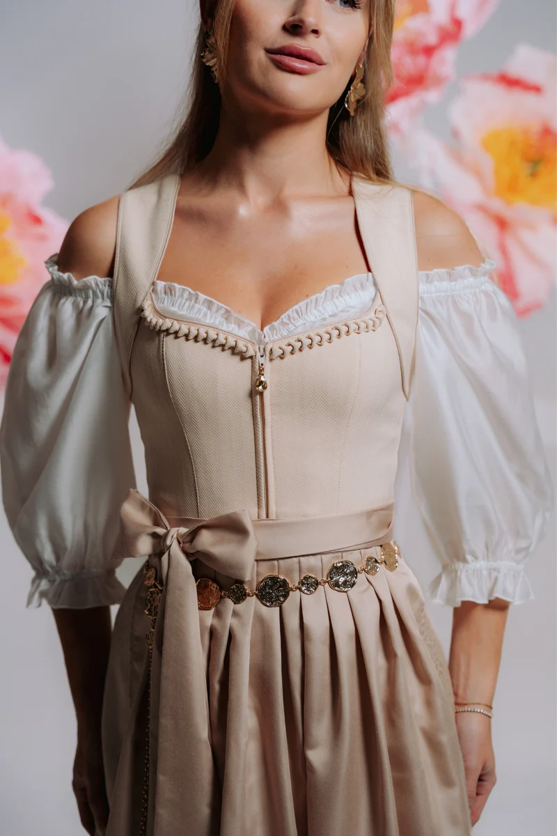 Dirndlbluse LIORA - Krüger Madl - 681172-000-0002 - Anna von Klinski