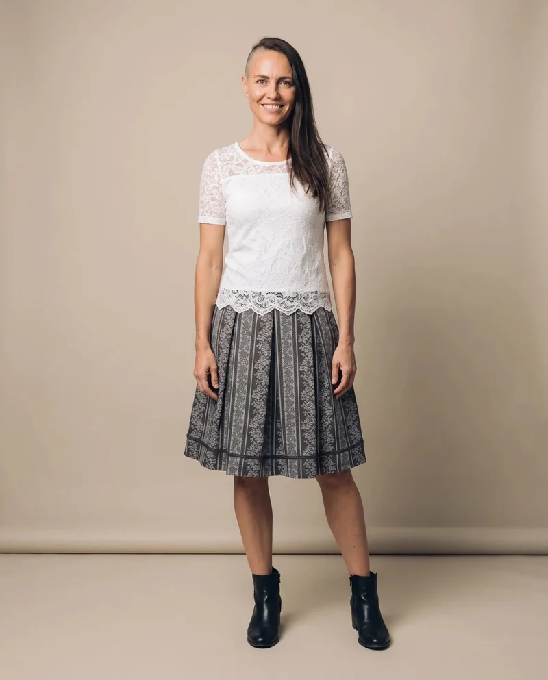 MODELL: BONITA