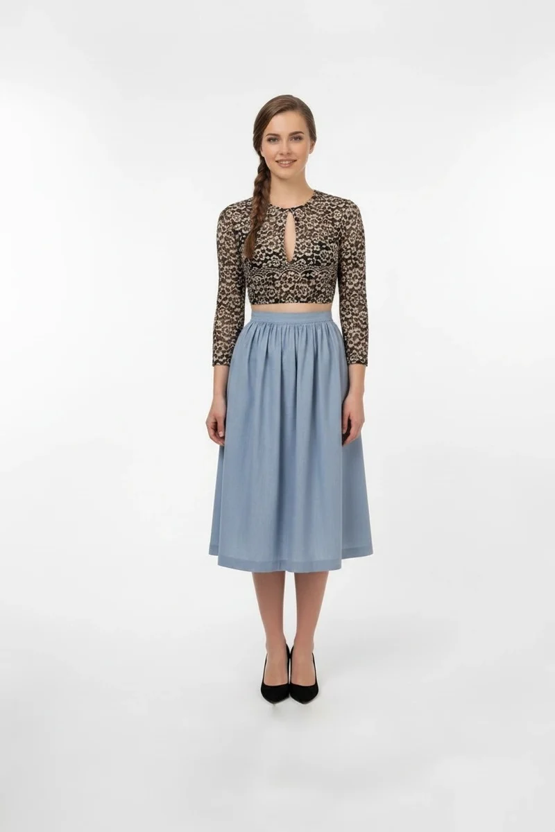 Dirndlbluse Avina