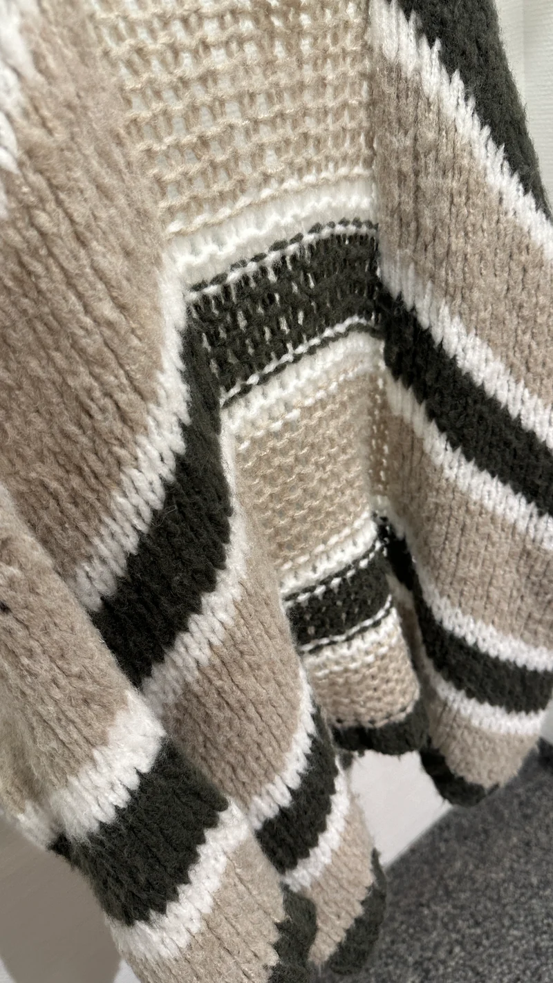 Cardigan Strick V Milano beige/olive/weiß