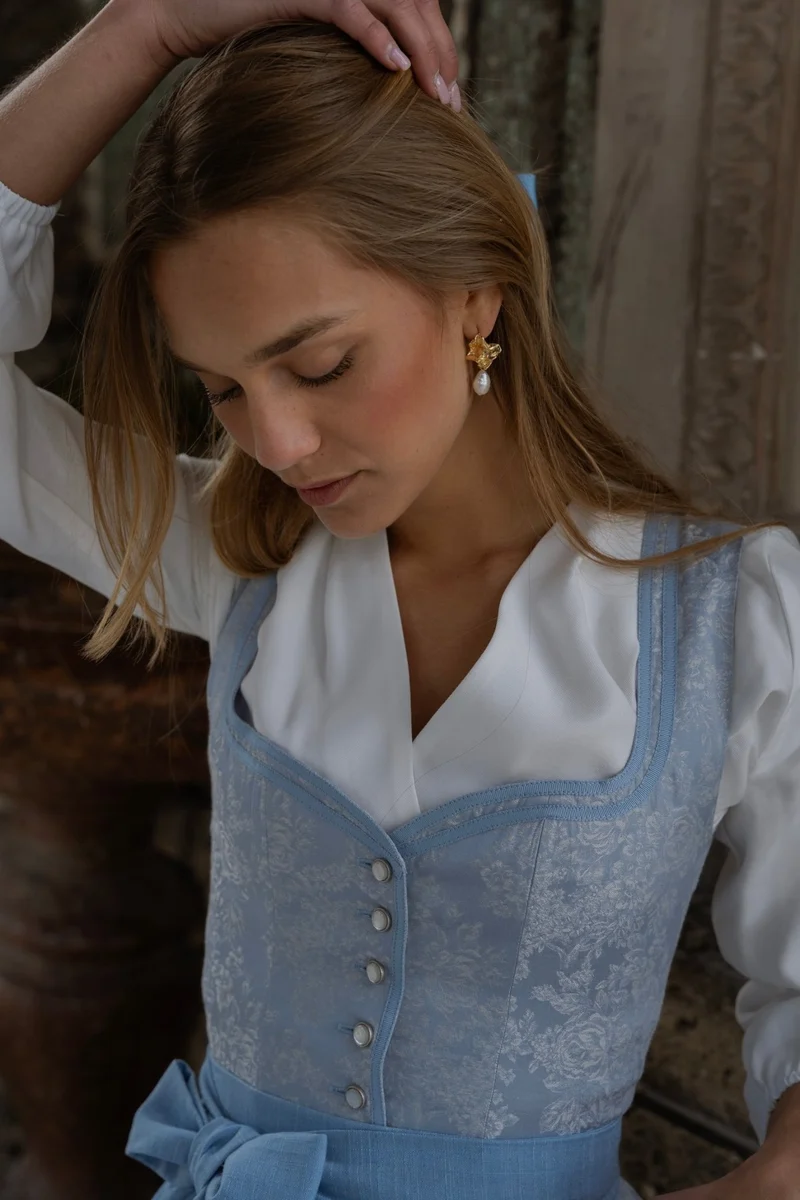 JACQUARD HOCHZEITSDIRNDL MONOCHROME FLOWERS EISBLAU