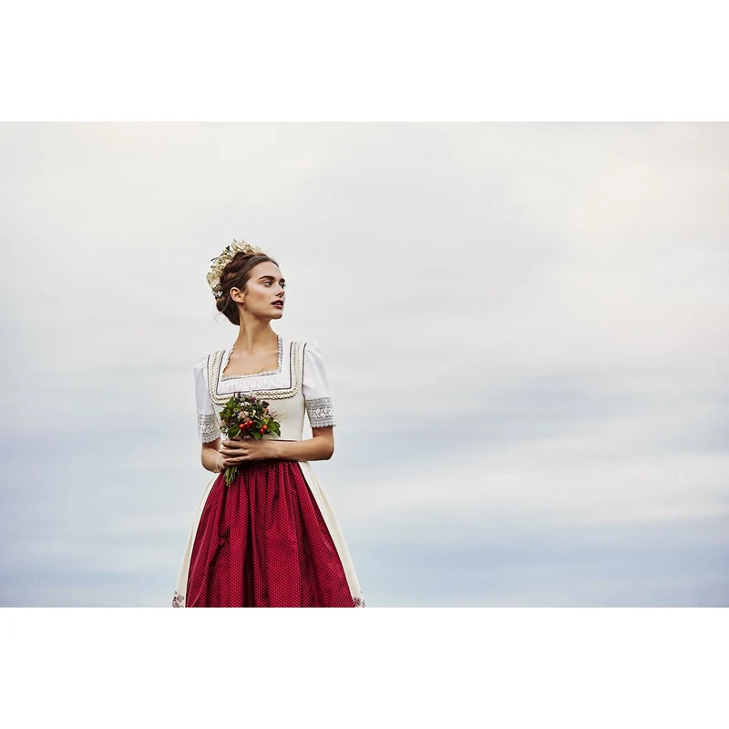 Lena Hoschek Dirndl Réka