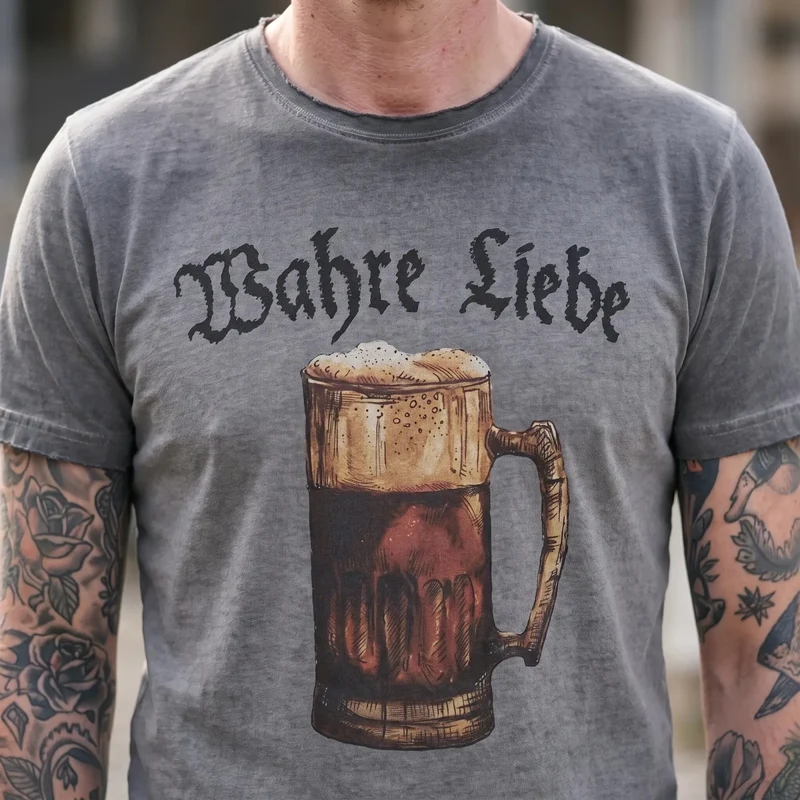 MODELL: WAHRE LIEBE