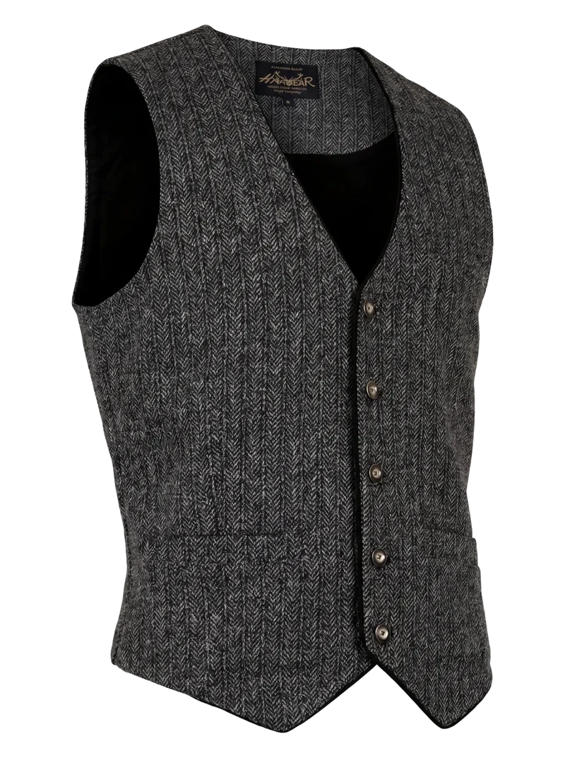 MODELL: QUINCY