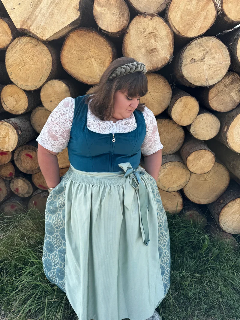 Dirndl Alpenfee, Laura, Samt, Maxidirndl, Petrol, große Größen