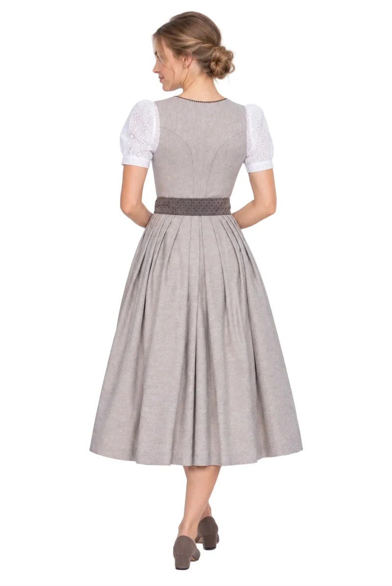 Klassisches Streifen-Dirndl mit Jacquardschürze