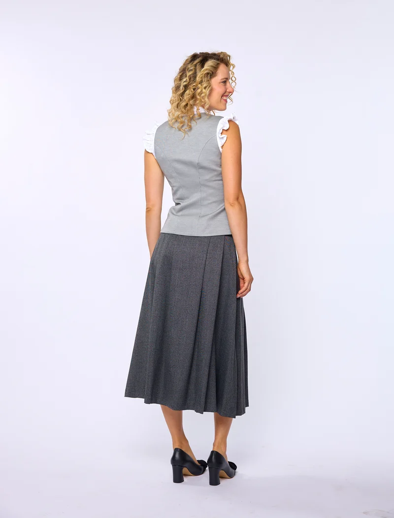 Streifen-Jacquard-Mieder mit Silberknöpfen
