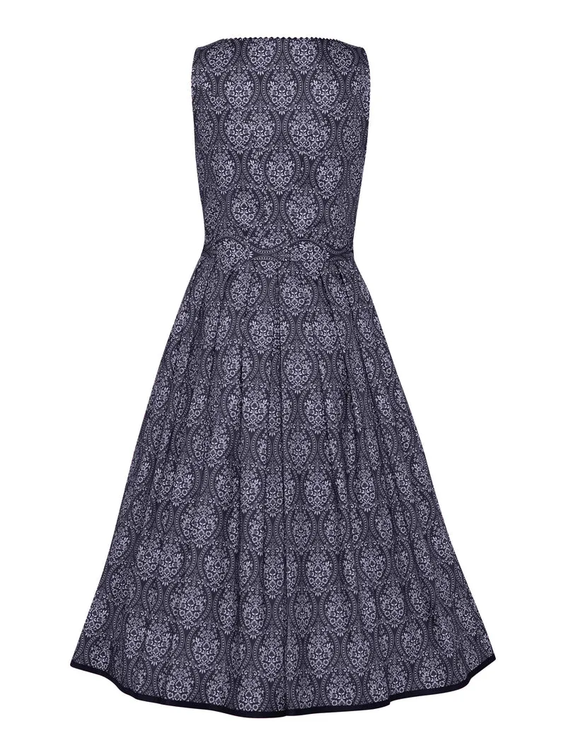 Sommerliches Trägerkleid aus Baumwolldruck