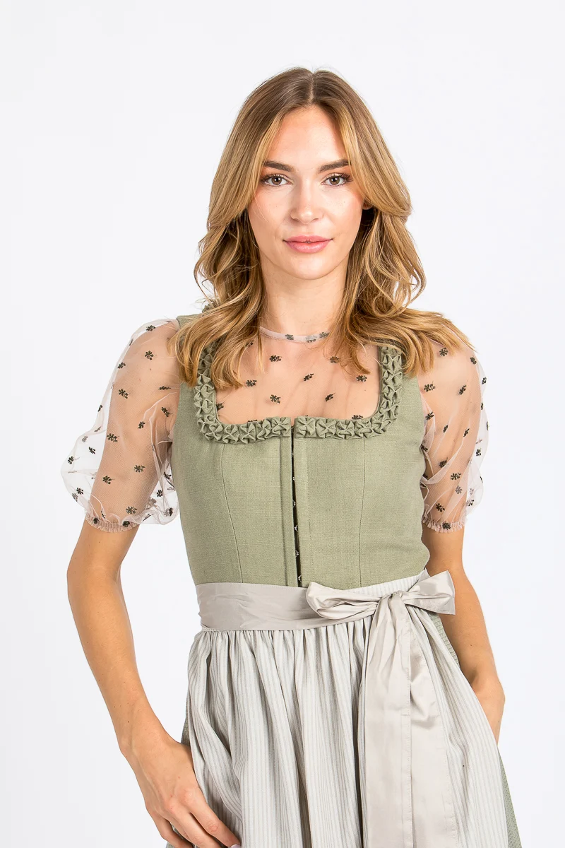 Wenger Dirndlbluse Isabella Bestickt Oliv