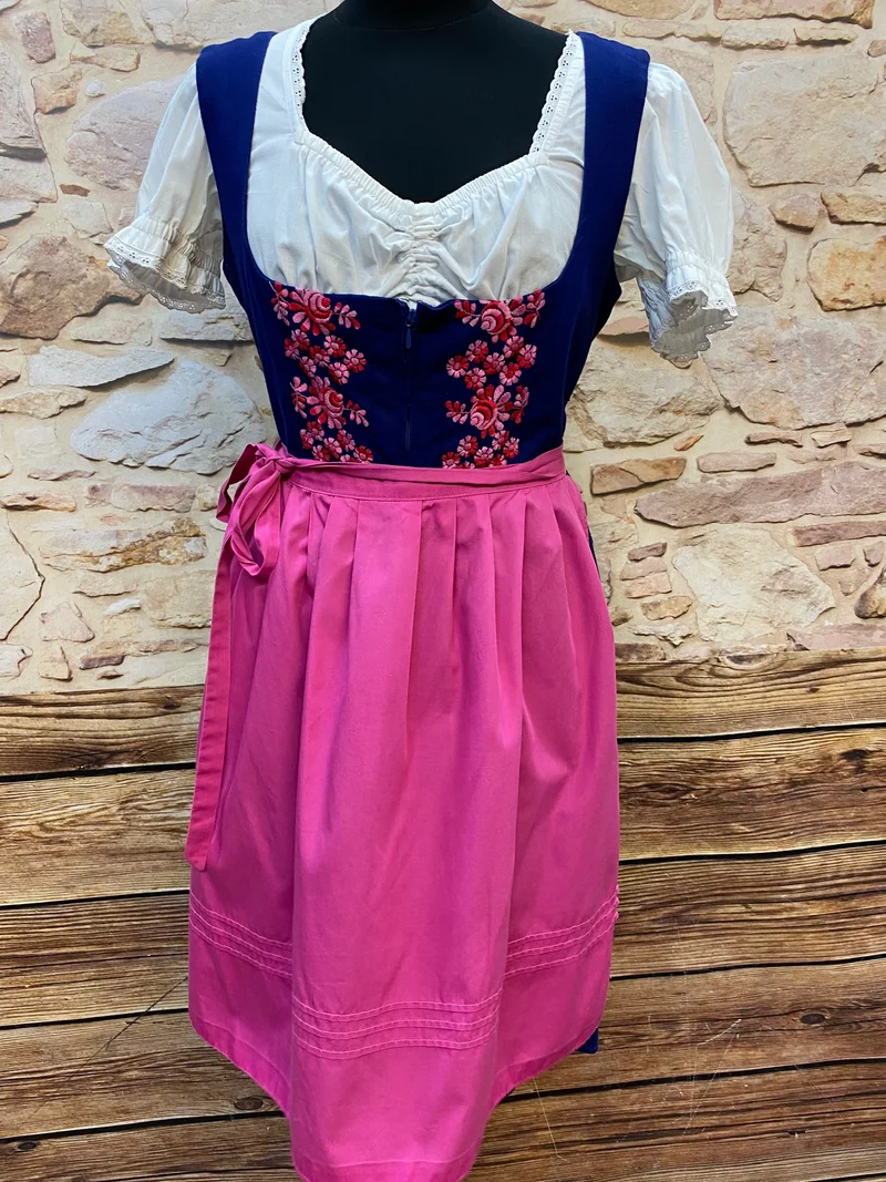 Vintage Dirndl Gr. 42 Blau mit Rosenstickerei, Bluse & pinker Schürze