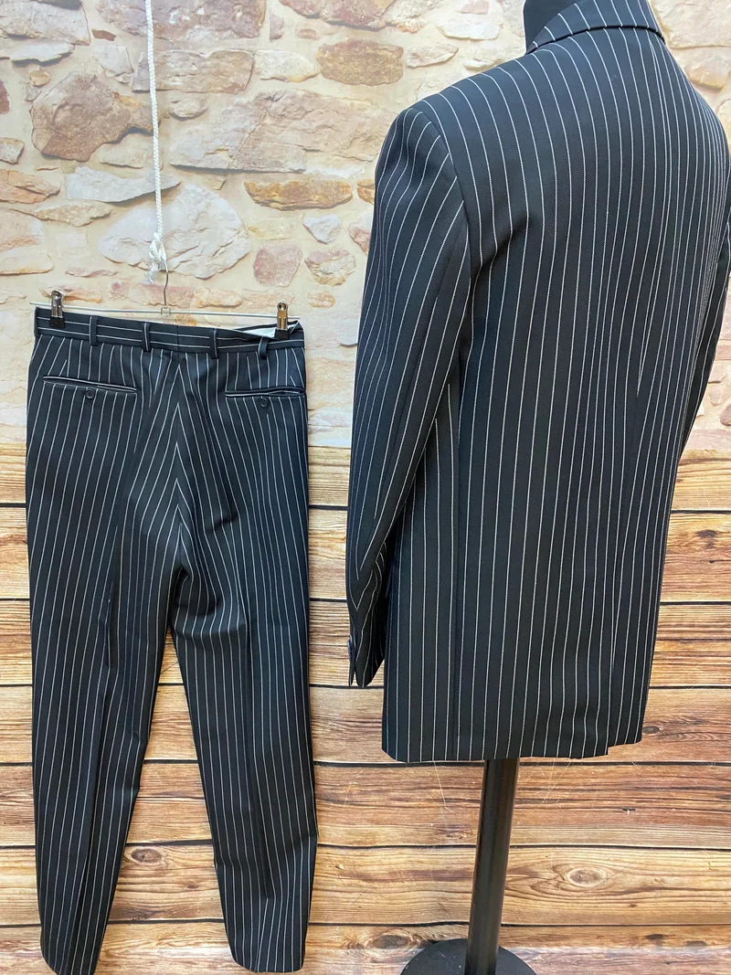 Herren Nadelstreifenanzug schwarz Gr. 94