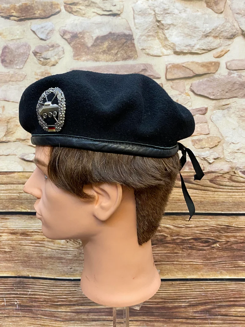 Vintage Uniform-Barett schwarz Gr. 58