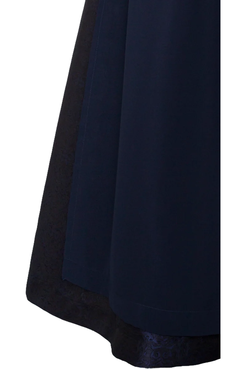 Langes Dirndl gemustert im Ton-in-Ton-Look - marine