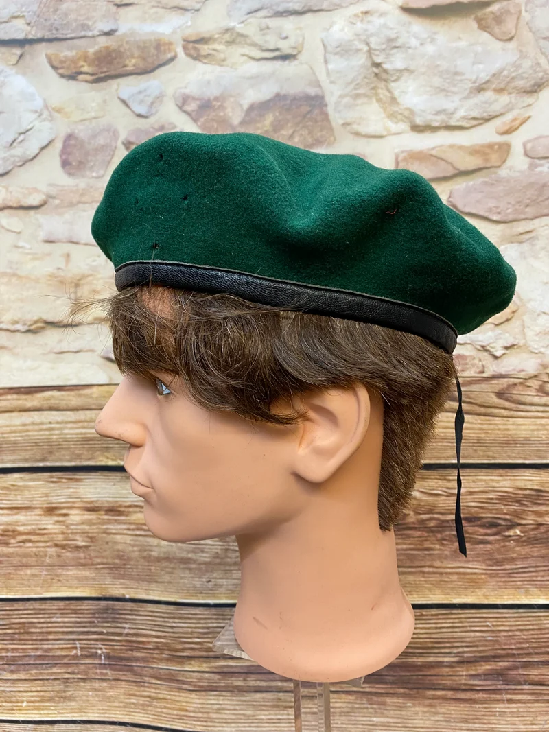 Vintage Uniform-Barett grün Gr. 59