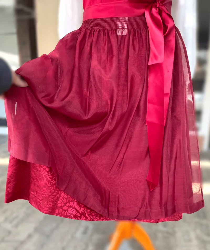 Dirndl Krüger Collections, Shiloh, 70 cm, rot mit Charivari, große Größen
