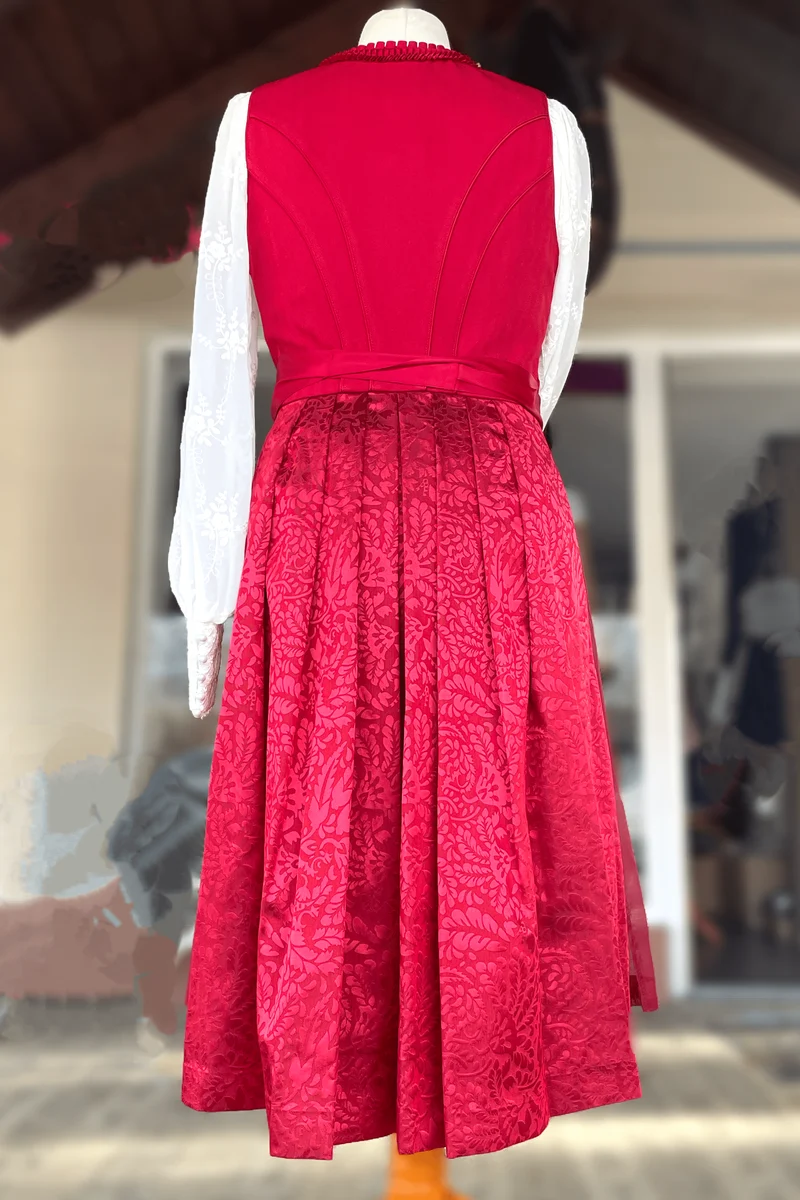 Dirndl Krüger Collections, Shiloh, 70 cm, rot mit Charivari, große Größen