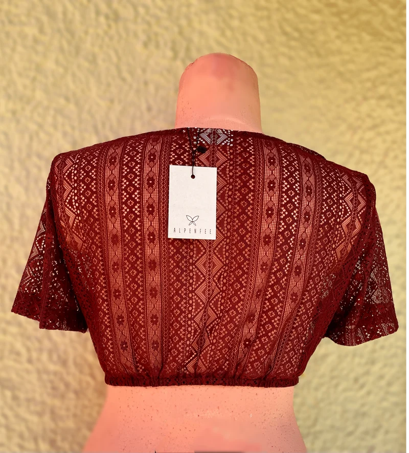 Dirndlbluse Alpenfee, Nessa halbarm, rot, Spitze, große Größen
