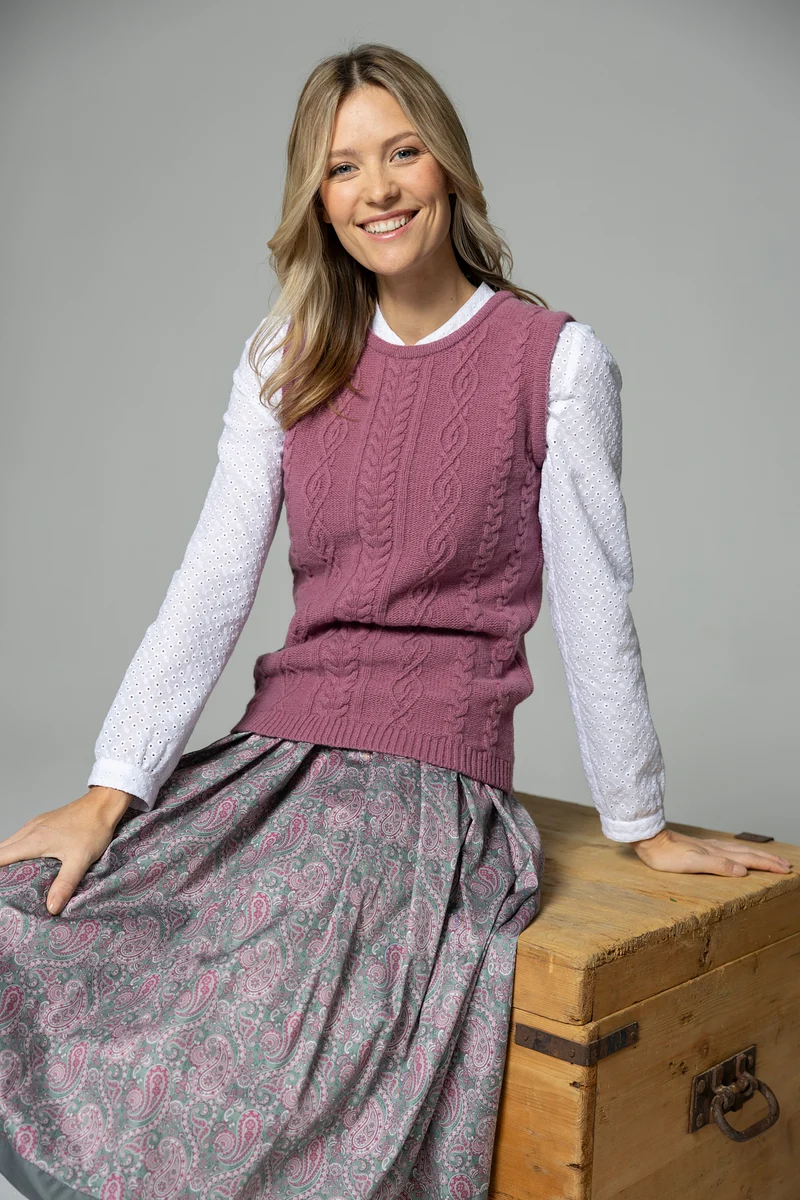 Strickpullunder mit Zopfmuster