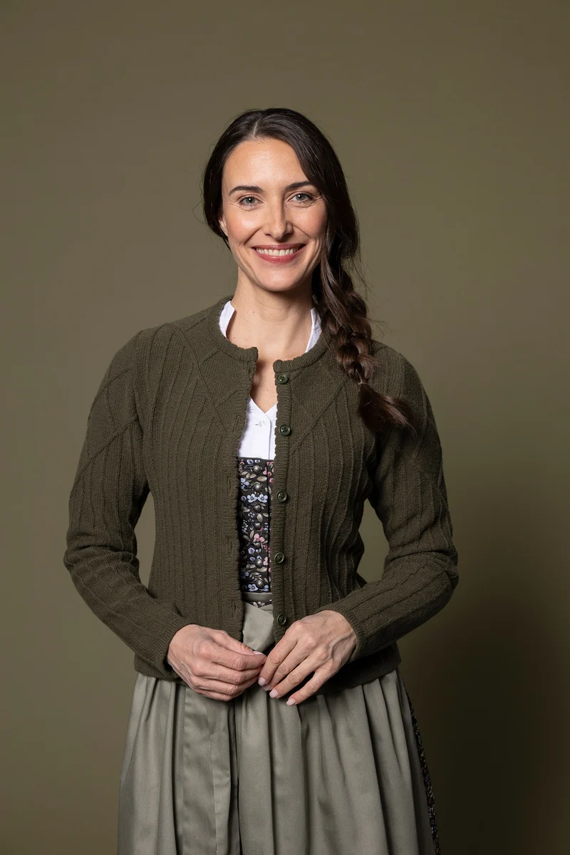 Strickjacke mit Passe