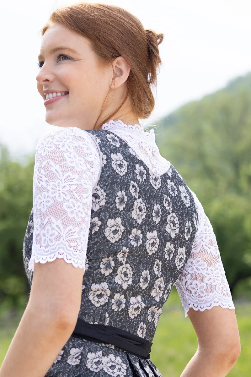 Dirndlbluse Nina von C., Sophie, weiß, Spitze, halbarm