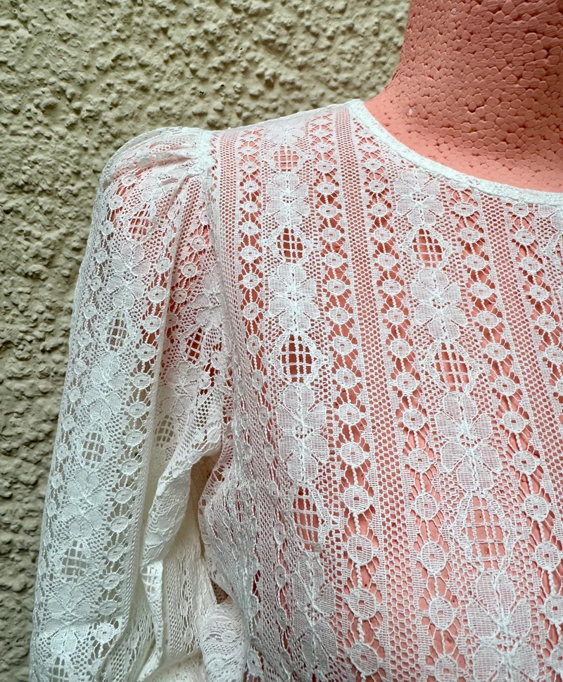 Dirndlbluse Krüger Madl, Inara, hochgeschlossen, Spitze