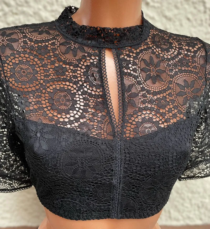 Dirndlbluse Nina von C., schwarz, halbarm, Maria, hochgeschlossen