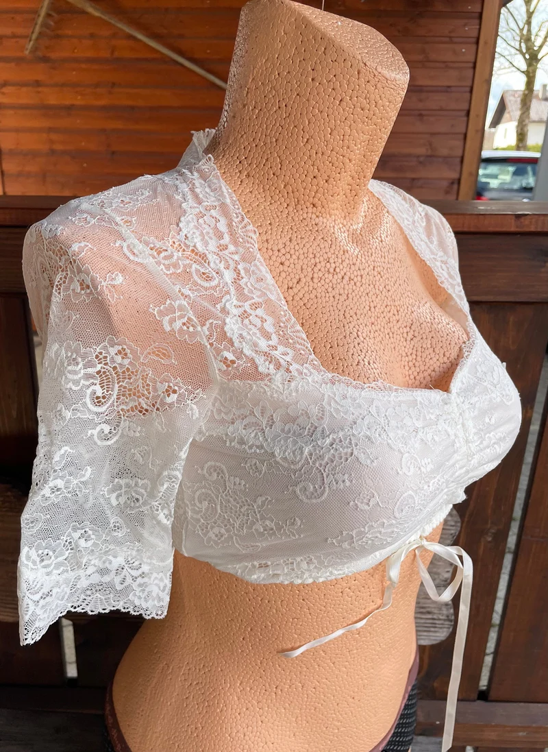 Dirndlbluse Nina von C., Claudia, champagner, halbarm, Blüten