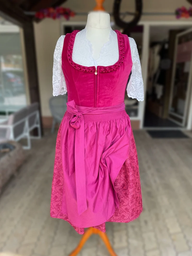 Dirndl Alpenfee, Zazu, Samt pink 75 cm, Große Größen