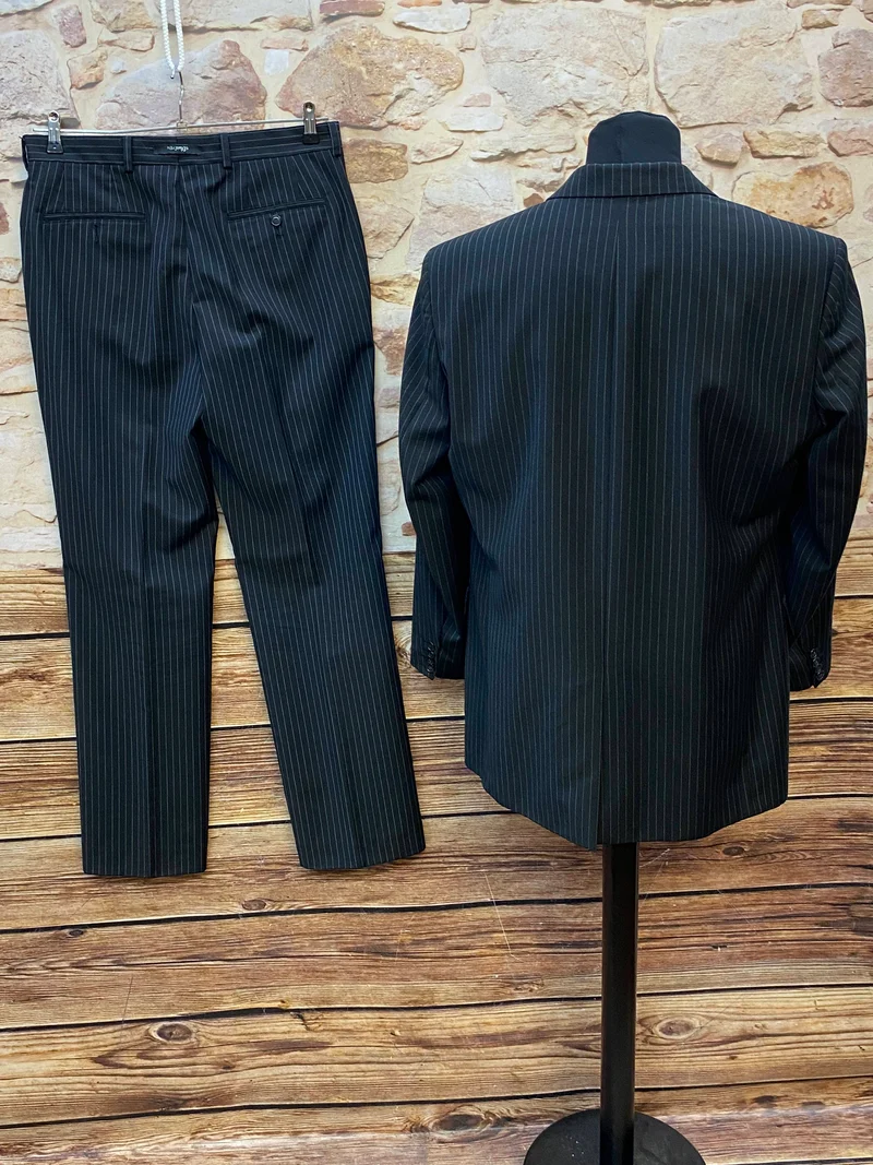 Nadelstreifenanzug Herren Gr. 50 – Modell Nice schwarz