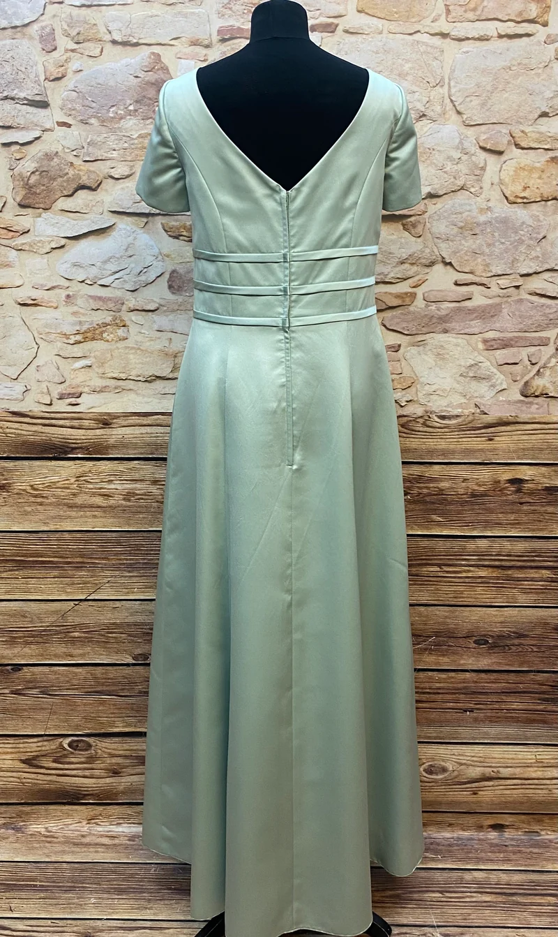 Vintage Abendkleid mintgrün mit V-Ausschnitt & kurzen Ärmeln Gr. 46