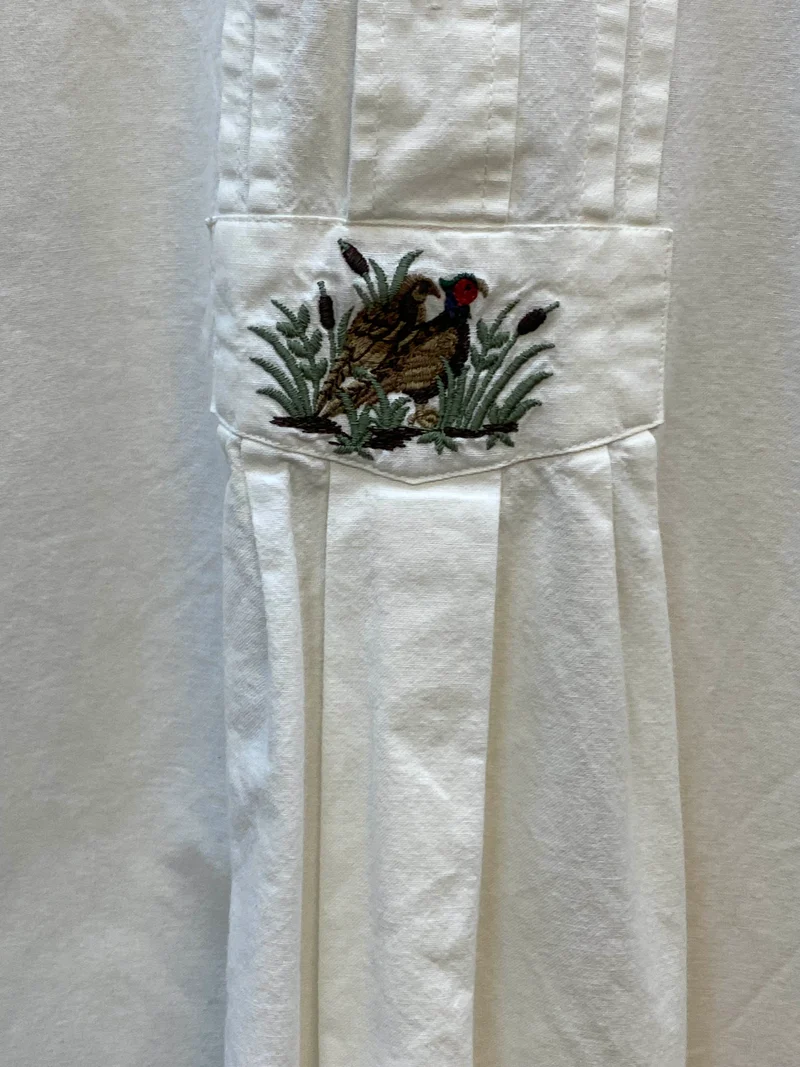 Vintage Trachtenhemd Herren Weiß Gr. 43 – Stehfalte mit Jagd-Stickerei