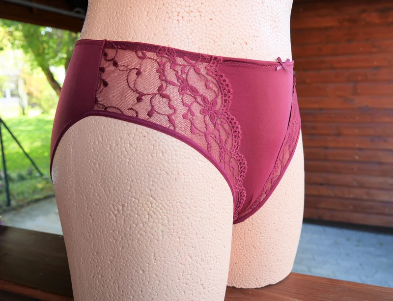 Jazzpant, Slip, Nina von C., burgund, Spitze bordeaux