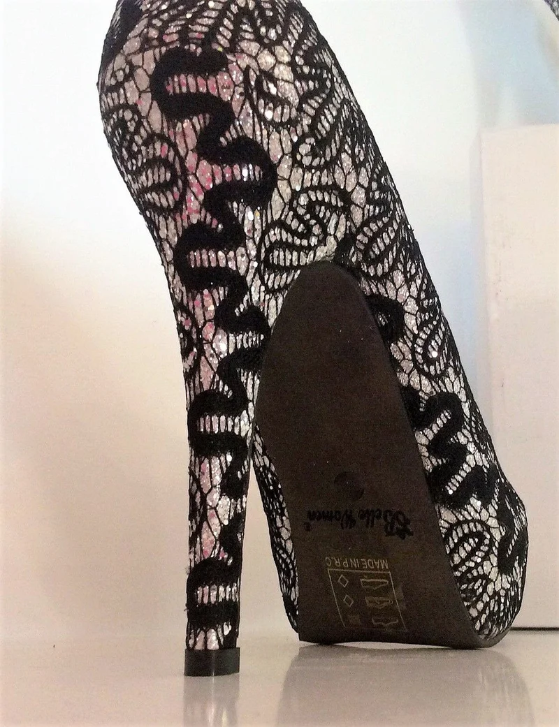 Pumps, Stiletto Schuhe, Spitze, schwarz silber