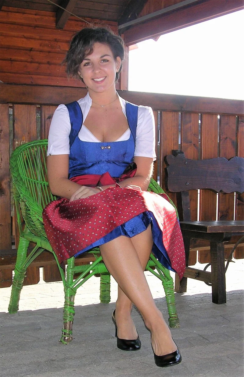 Dirndl 3-Teiler, Coco Vero, rot, blau, Midi 60 cm