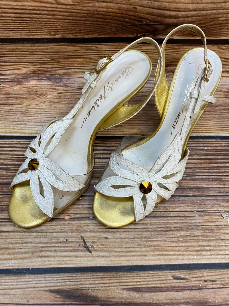 Vintage Schuhe Damen Gold Sandaletten Beverly Feldman Gr. 38