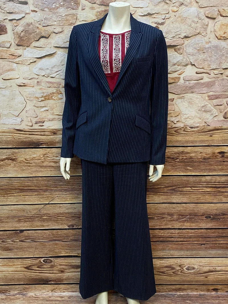 Vintage Nadelstreifen Kostüm Damen Gr. 40 – Blazer, Oberteil, Hose & Hut
