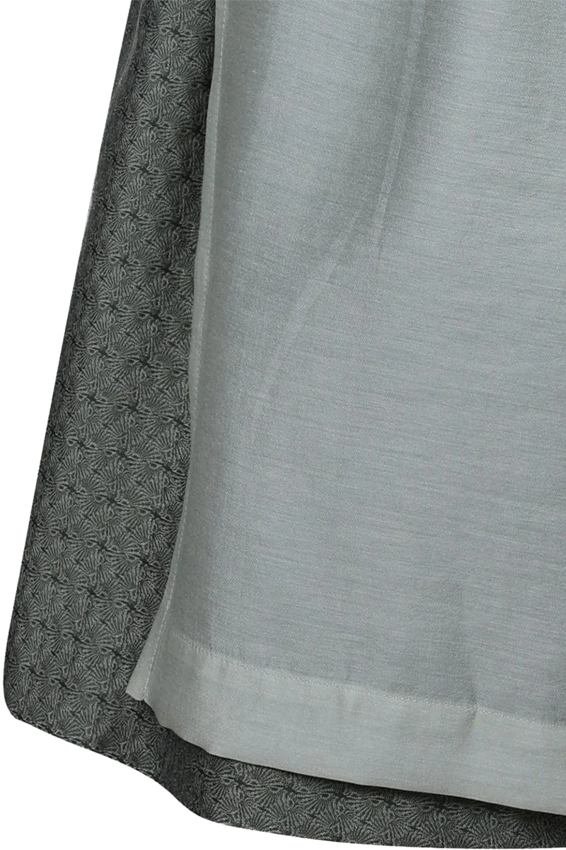 Mittellanges Dirndl mit veganem Leder-Mieder