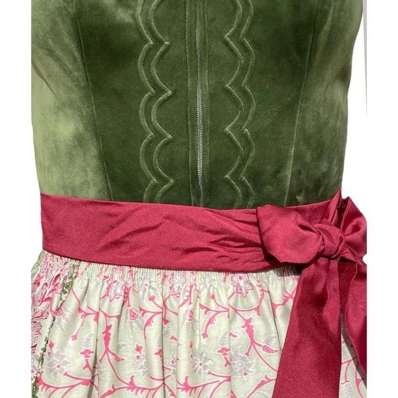 Dirndl Claire in grün