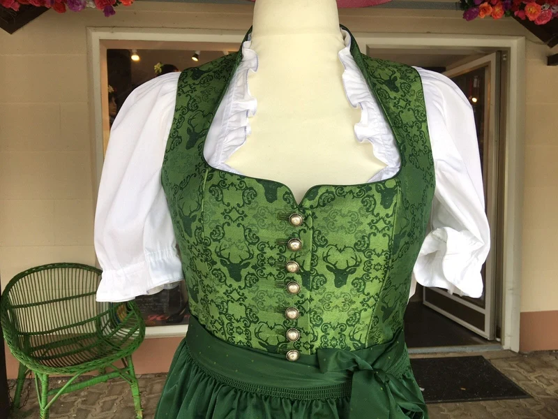 Dirndl Kleid Wenger Patrizia, grün, Schneewittchen Midi 70 cm, Gr. 34