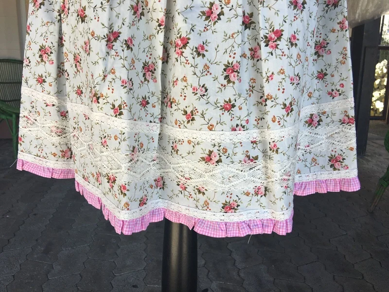 Dirndl Kleid, Krüger Madl, Madrid, Midi 60 cm, geblümt, Gr. 34