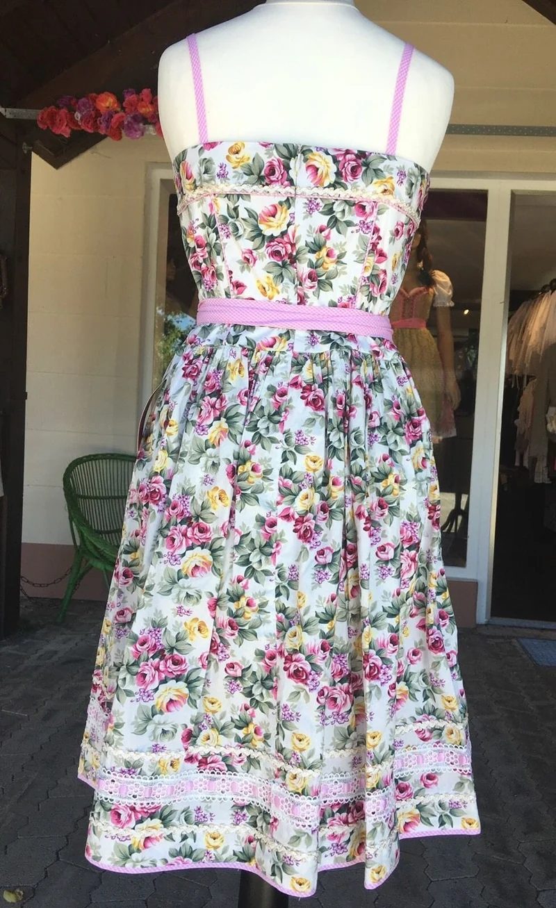 Dirndl Kleid, Krüger Madl, Lissabon, Midi 60 cm, Gr. 32