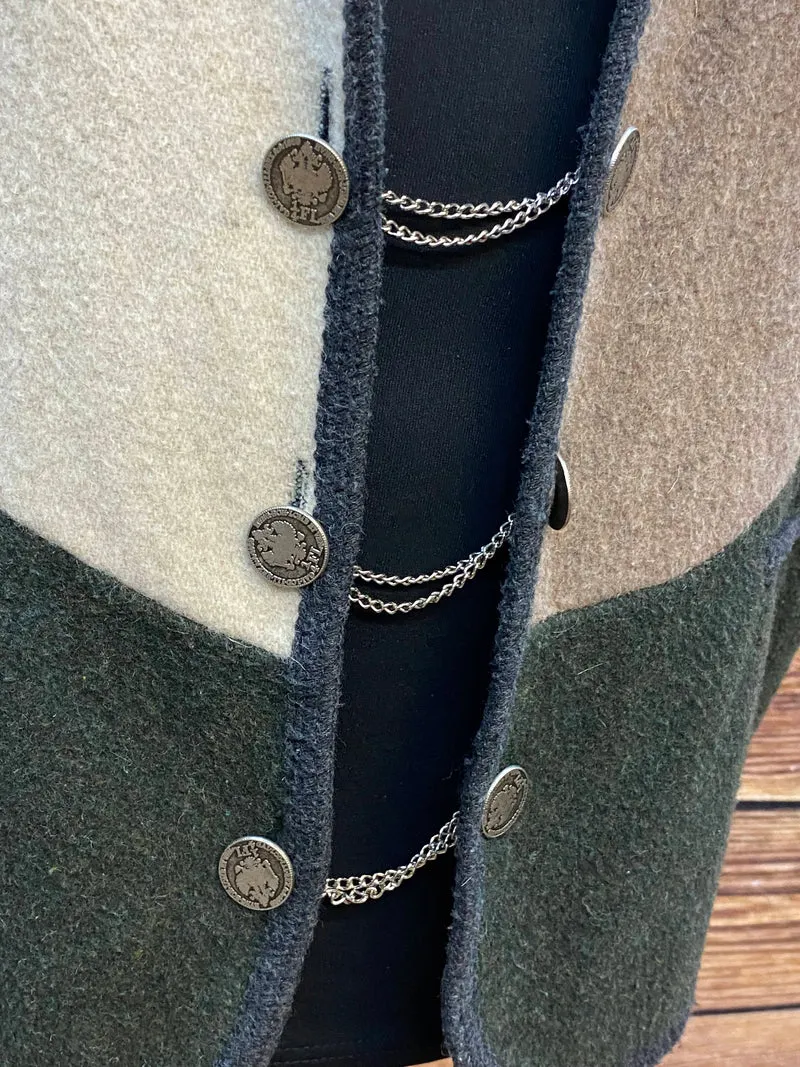 Trachtenweste Wolle beige grün Vintage mit Stickerei & Kette