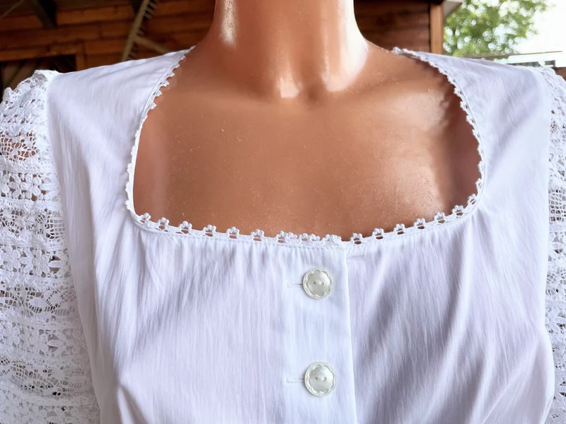 Dirndlbluse Sportalm, Manu, weiß, 3/4 Arm, Spitze, Knöpfe, Gr. 40