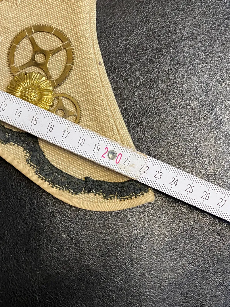 Steampunk Gamaschen Vintage Unikat – handveredelt Spats beige Zahnräder