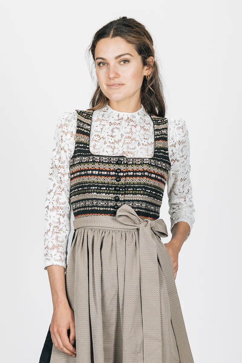 Almliebe Dirndl Strawanzer Resi gestreift