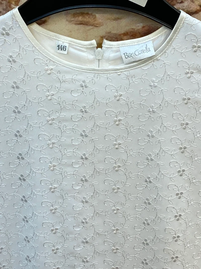 Kommunionkleid weiß mit Stickerei & Chiffonrock Gr. 146 Bay Cörela