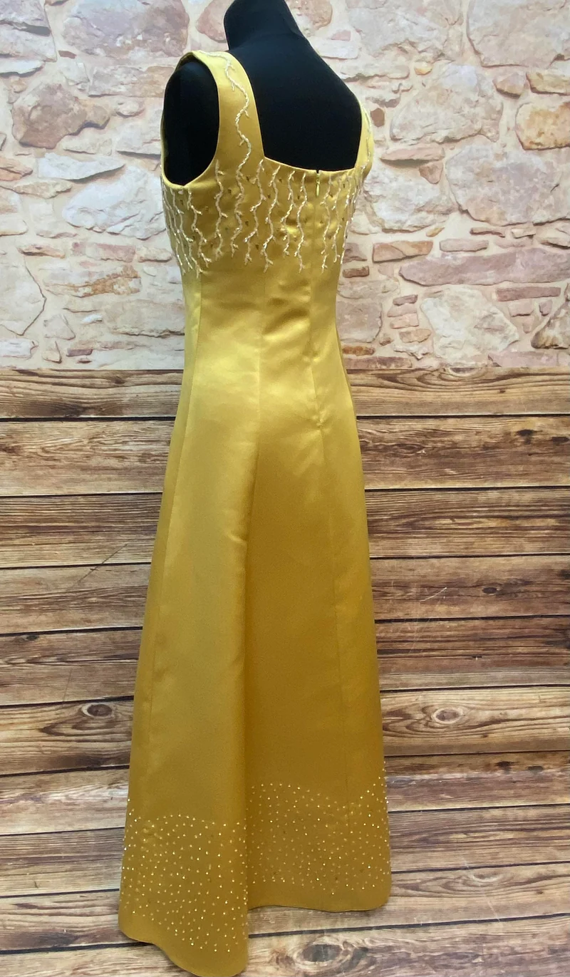 Goldenes Abendkleid Gr. 38 – Sale