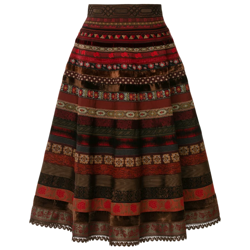 Original Ribbon Skirt in fireplace von Lena Hoschek