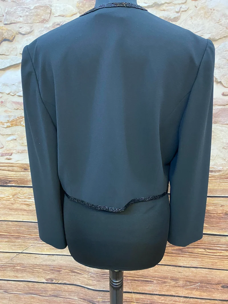Vintage Damen Bolero schwarz mit Perlenstickerei