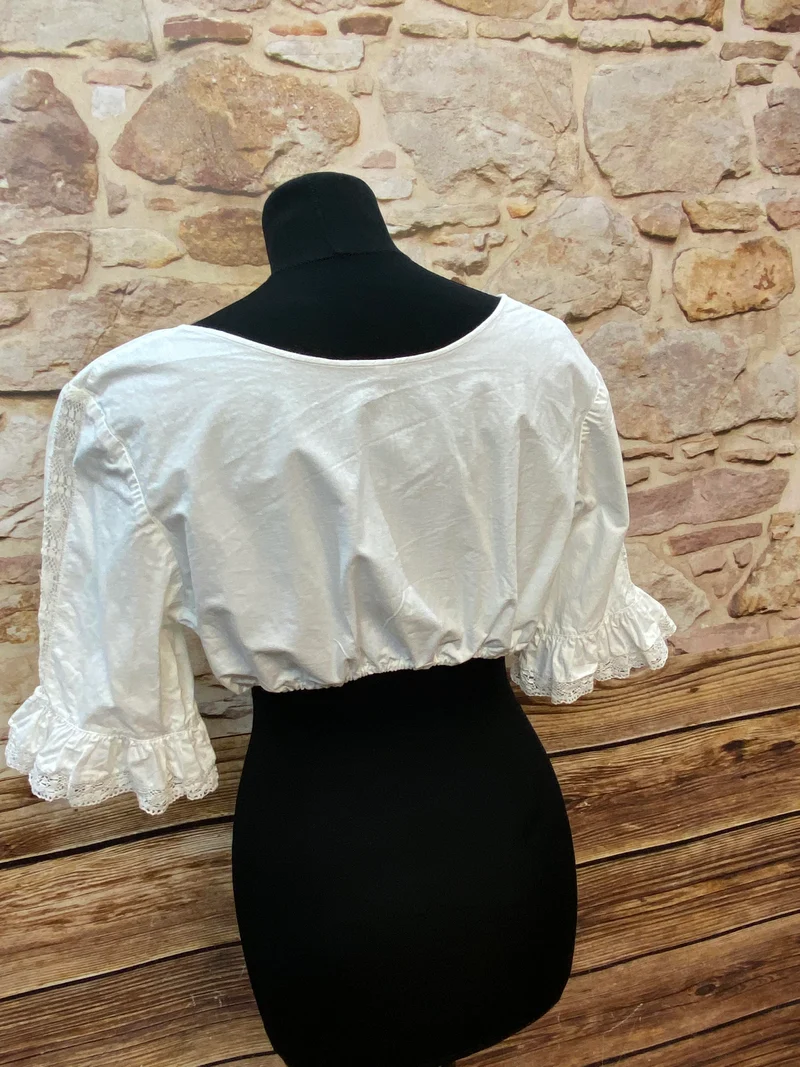 Vintage Dirndlbluse weiß Spitze Puffärmel Baumwolle Gr. 46